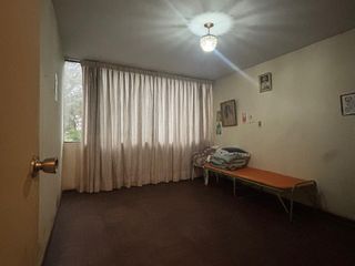Foto 10 de ¡Ubicadisima Casa en Venta! - Frente a Parque Surco