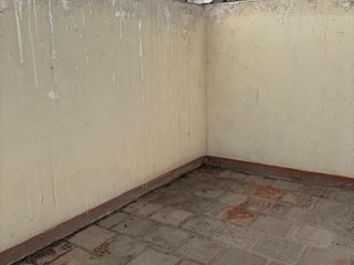 Foto 15 de ¡Ubicadisima Casa en Venta! - Frente a Parque Surco