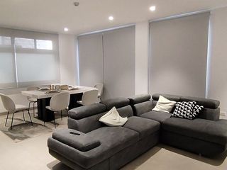 Foto 3 de Departamento en venta en Via a Samborondón frente al Rio