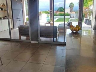 Foto 5 de VENTA HERMOSA CASA TRES CERRITOS CON PILETA