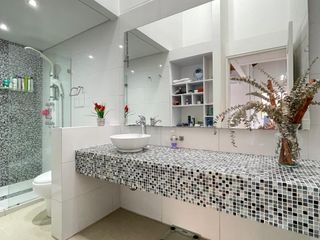 Foto 28 de Arriendo Casa Moderna y Exclusiva en Medellin