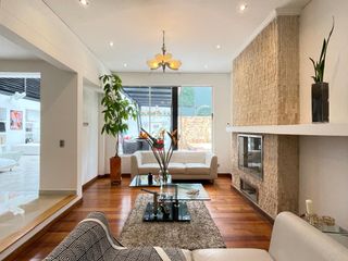 Foto 10 de Arriendo Casa Moderna y Exclusiva en Medellin