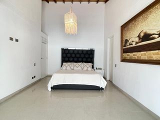 Foto 38 de Arriendo Casa Moderna y Exclusiva en Medellin
