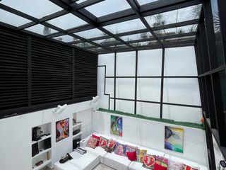 Foto 3 de Arriendo Casa Moderna y Exclusiva en Medellin
