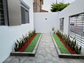 Foto 13 de Venta de casa de una planta  Urbanización Puerto Azul vía a la costa