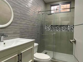 Foto 5 de Venta de casa de una planta  Urbanización Puerto Azul vía a la costa