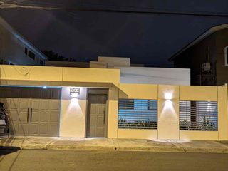 Foto 15 de Venta de casa de una planta  Urbanización Puerto Azul vía a la costa