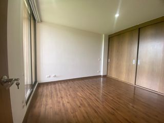 Foto 12 de APARTAMENTO EN ARRIENDO