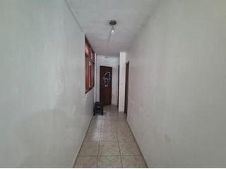 Foto 3 de ¡Ocasión! Vendo Por Viaje Departamento Tipo Flat En El Rimac