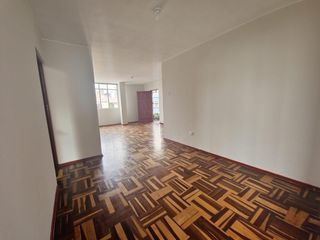 Foto 9 de Venta De Departamento En Cercado De Lima