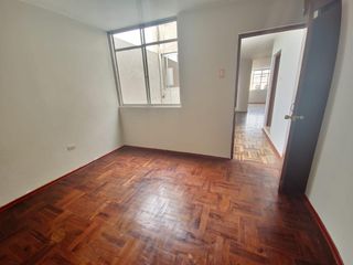 Foto 5 de Venta De Departamento En Cercado De Lima