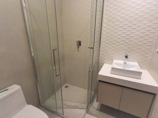 Foto 7 de EN VENTA HERMOSO DEPARTAMENTO CON VISTA AL RIO - AV PRIMERO DE MAYO COLEGIO PASOS