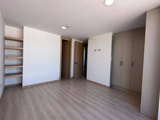 Foto 5 de EN VENTA HERMOSO DEPARTAMENTO DE 3 DORMITORIOS - AV PRIMERO DE MAYO SECTOR COLEGIO PASOS