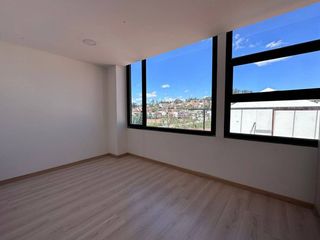 Foto 2 de EN VENTA HERMOSO DEPARTAMENTO DE 3 DORMITORIOS - AV PRIMERO DE MAYO SECTOR COLEGIO PASOS