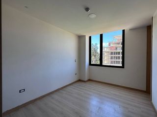 Foto 7 de EN VENTA HERMOSO DEPARTAMENTO DE 3 DORMITORIOS - AV PRIMERO DE MAYO SECTOR COLEGIO PASOS