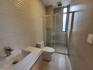 Foto 7 de En Venta Departamento de 2 Dormitorios en sector Av. Primero de Mayo - Cuenca
