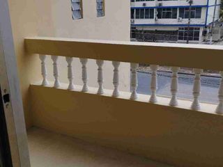 Foto 2 de La Fae. alquiler Departamento 4 dormitorios y garaje