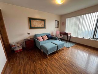 Foto 10 de RENTO HERMOSO DEPARTAMENTO AMOBLADO 3 DORMITORIOS , AV. GONZÁLEZ SUÁREZ