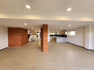 Foto 5 de Casa nueva En Venta en Urbanización Privada en Challuabamba - Cuenca