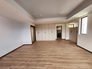 Foto 8 de Casa nueva En Venta en Urbanización Privada en Challuabamba - Cuenca