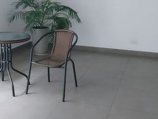 Foto 9 de SE ALQUILA MODERNA OFICINA AMOBLADA EN AV. AREQUIPA – LINCE