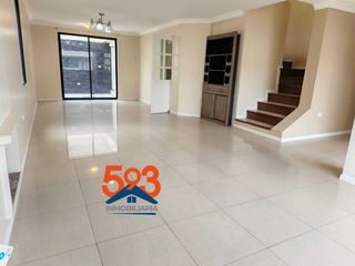 Foto 15 de Casa de Venta en Latacunga