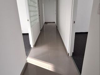 Foto 7 de ALQUILO EXCLUSIVA OFICINA SAN ISIDRO