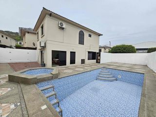 Foto 17 de URB.BOSQUES DE LA COSTA-KM13, Alquilo 
Casa amoblada 3 dormitorios $1450.