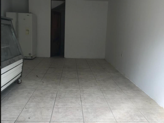 Foto 4 de ARRIENDO LOCAL PIFO