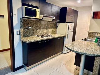 Foto 4 de DEPARTAMENTO EN VENTA AMOBLADO UBICADO EDIFICIO TORRE SOL