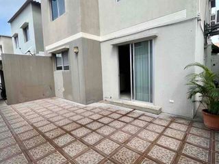 Foto 10 de TERRANOSTRA-VÍA A LA COSTA KM13, Vendo Casa semi amoblada 3 dormitorios $950