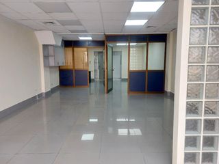 Foto 3 de ALQUILER DE LOCAL COMERCIAL EN EL CENTRO AÉREO COMERCIAL FAUCETT