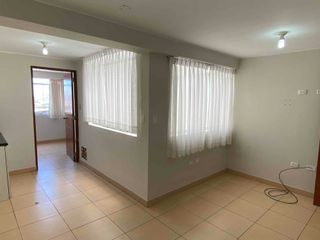 Foto 1 de ALQUILO MINIDPTO EN SAN JUAN DE MIRAFLORES