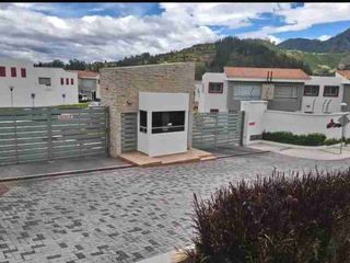 Foto 1 de SE RENTA CASA CONJUNTO PRIVADO TRES DORMITORIOS SECTOR LA ARMENIA