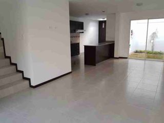 Foto 3 de SE RENTA CASA CONJUNTO PRIVADO TRES DORMITORIOS SECTOR LA ARMENIA