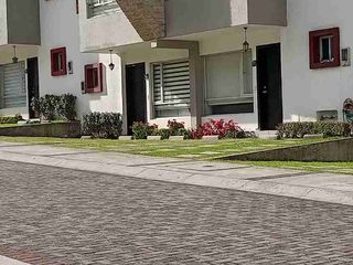 Foto 1 de SE RENTA CASA CONJUNTO PRIVADO TRES DORMITORIOS SECTOR LA ARMENIA