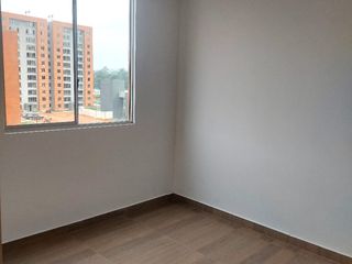 Foto 2 de Arriendo de apartamento en Lagos de Torca, Bogotá, LIRIO