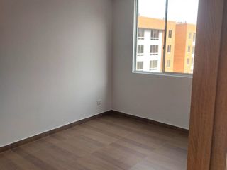 Foto 6 de Arriendo de apartamento en Lagos de Torca, Bogotá, LIRIO