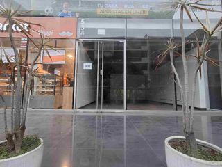 Foto 26 de ALQUILO LOCAL EN AV. LA PAZ,  IDEAL PARA CAFE, COWORKING