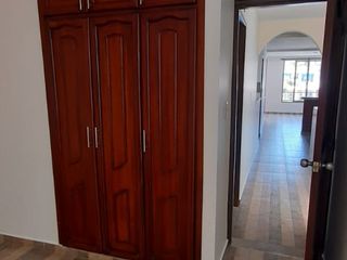 Foto 7 de VENTA DE CASA, GRAN INVERSION PARA RENTAR TIENE 3 PISOS INDEPENDIENTE