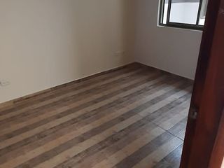 Foto 8 de VENTA DE CASA, GRAN INVERSION PARA RENTAR TIENE 3 PISOS INDEPENDIENTE