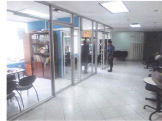 Foto 6 de Oficina en venta, sector Nueve de Octubre, Guayaquil