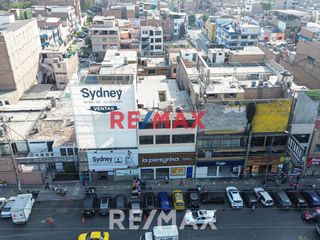 Foto 1 de ¡Oportunidad Única! Alquila Local Comercial en el Corazón de Lima Norte – 200 m² en Los Olivos