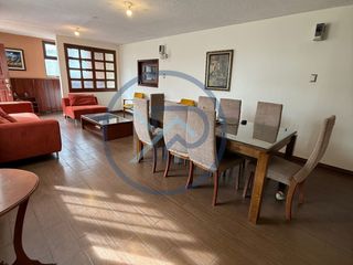 Foto 2 de CASA RENTERA  EN VENTA, EN LA MAGDALENA, QUITO
