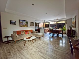 Foto 6 de 🏙️En Venta Departamento de Lujo de 3 Dormitorios cerca de la Primero de Mayo y Av. 12 de Octubre🏢