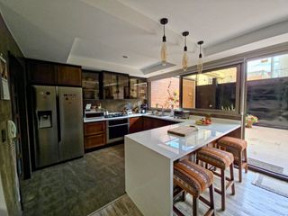 Foto 3 de 🏙️En Venta Departamento de Lujo de 3 Dormitorios cerca de la Primero de Mayo y Av. 12 de Octubre🏢