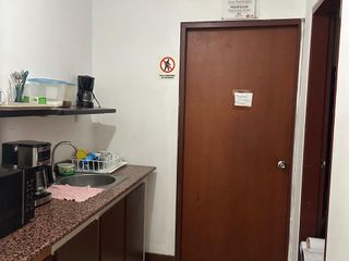 Foto 10 de Venta oficina y apartaestudio piso 25 edificio Torre de Cali