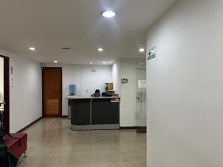 Foto 11 de Venta oficina y apartaestudio piso 25 edificio Torre de Cali
