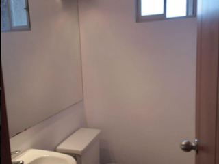 Foto 8 de ARRIENDO CUMBAYA QUITO