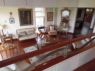 Foto 4 de Casa de venta en Miravalle 2, son 480 m2 de elegancia, confort y seguridad. $449.000